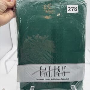 Mervyns Basket Weave Accent Stripes Tablecloth 60" x 102" Oval - Hunter Green